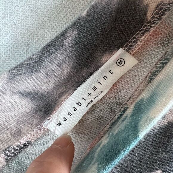 Wasabi + Mint V-Neck Tyed Dyed Top - Picture 6 of 6